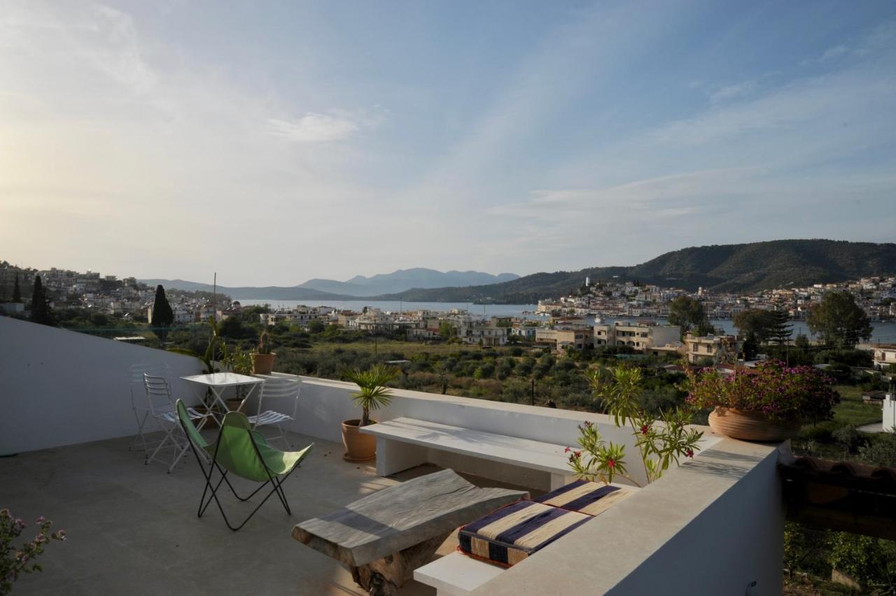 Vanua House Galatas  Exterior photo